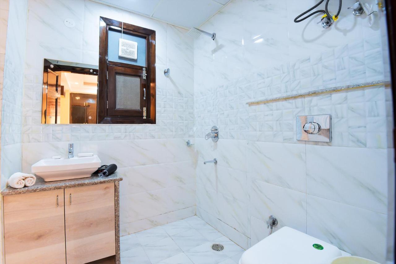 Bedchambers Medicity Serviced Apartments In Gurgaon Buitenkant foto