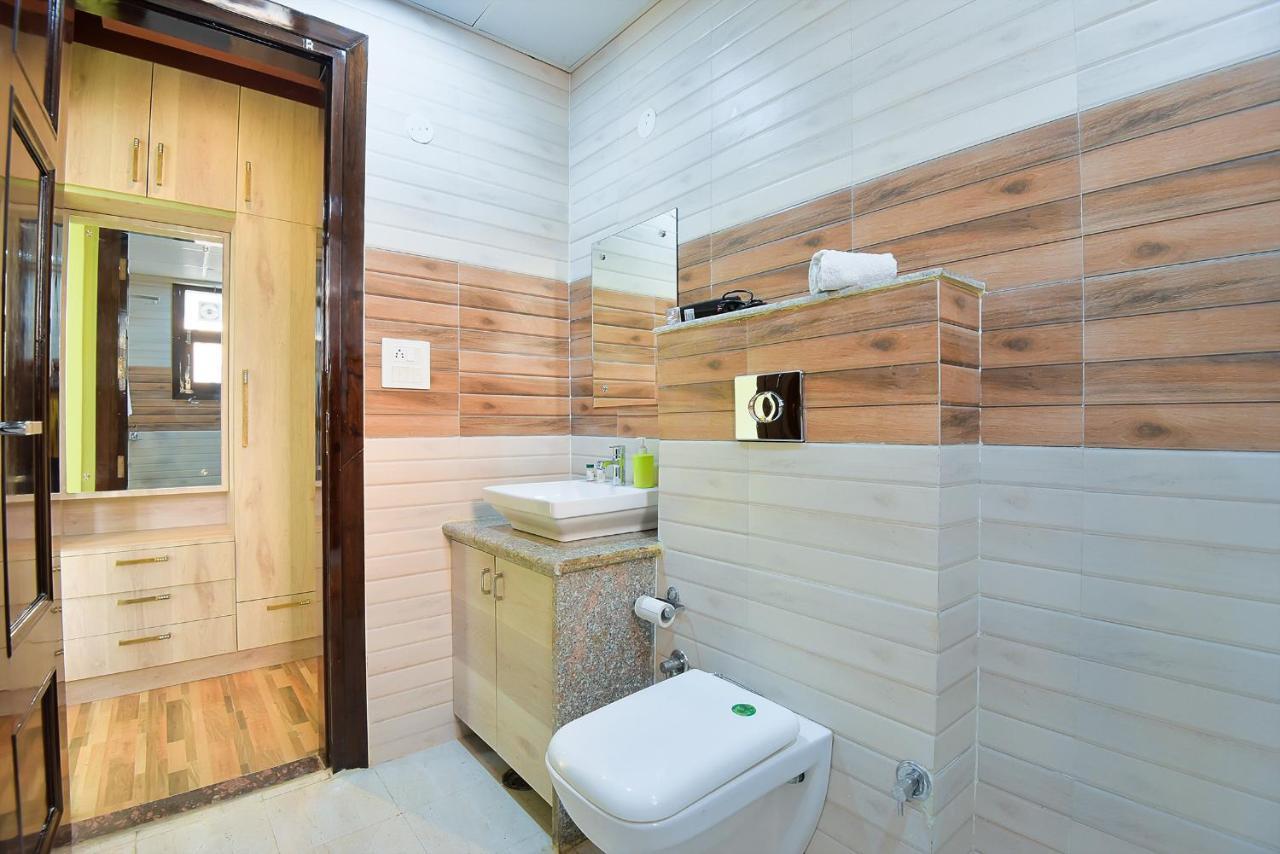 Bedchambers Medicity Serviced Apartments In Gurgaon Buitenkant foto