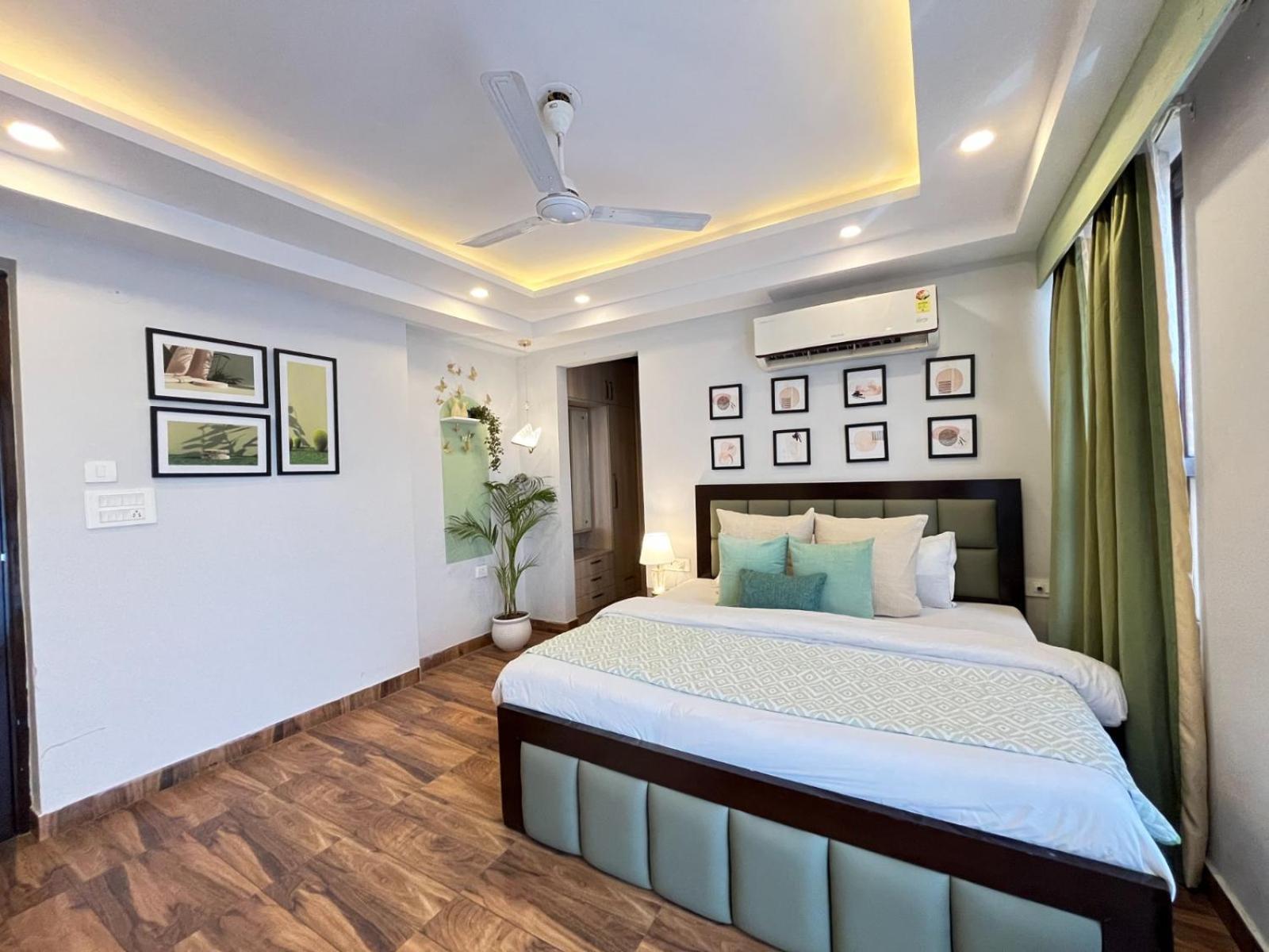 Bedchambers Medicity Serviced Apartments In Gurgaon Buitenkant foto