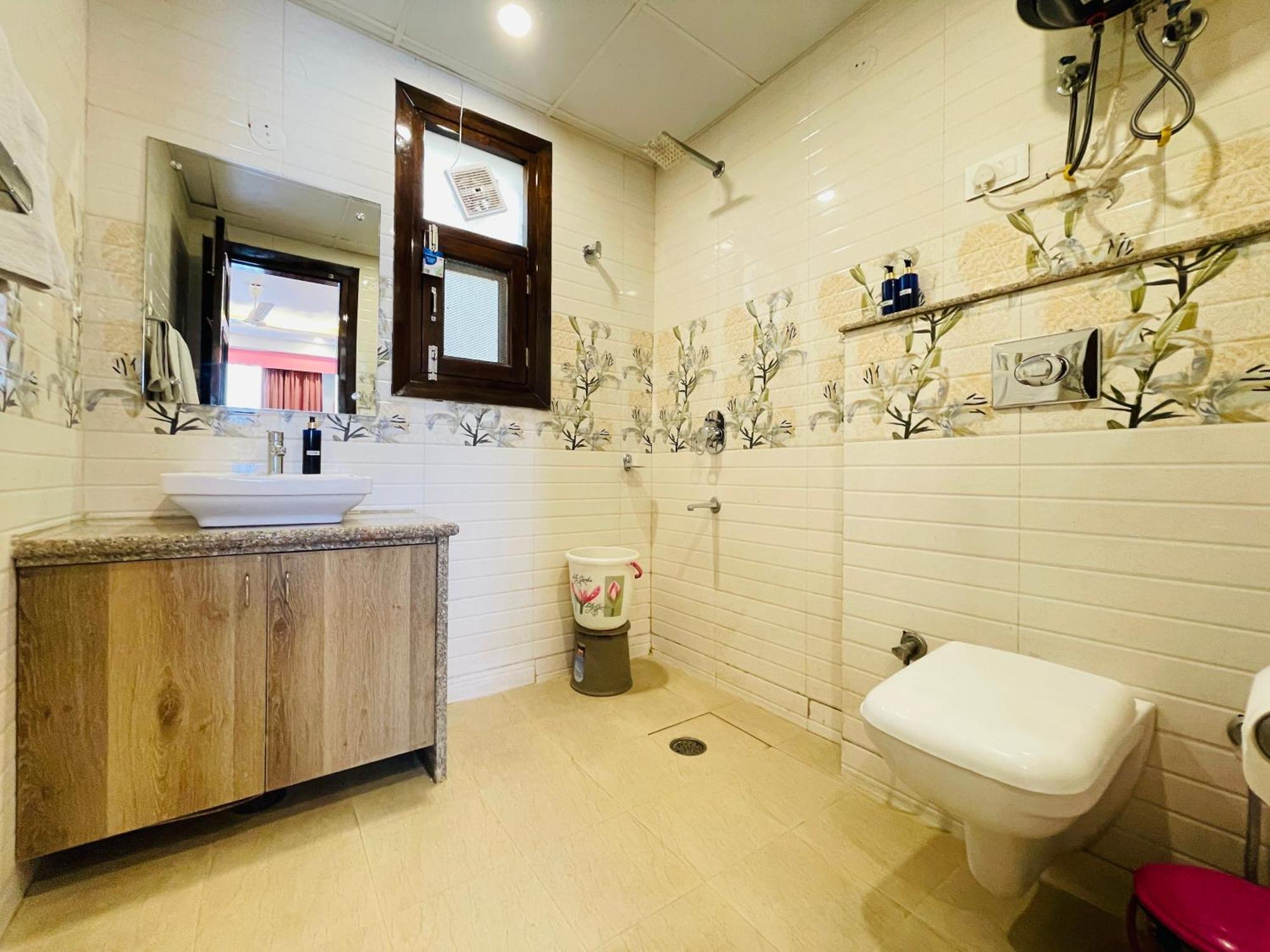 Bedchambers Medicity Serviced Apartments In Gurgaon Buitenkant foto