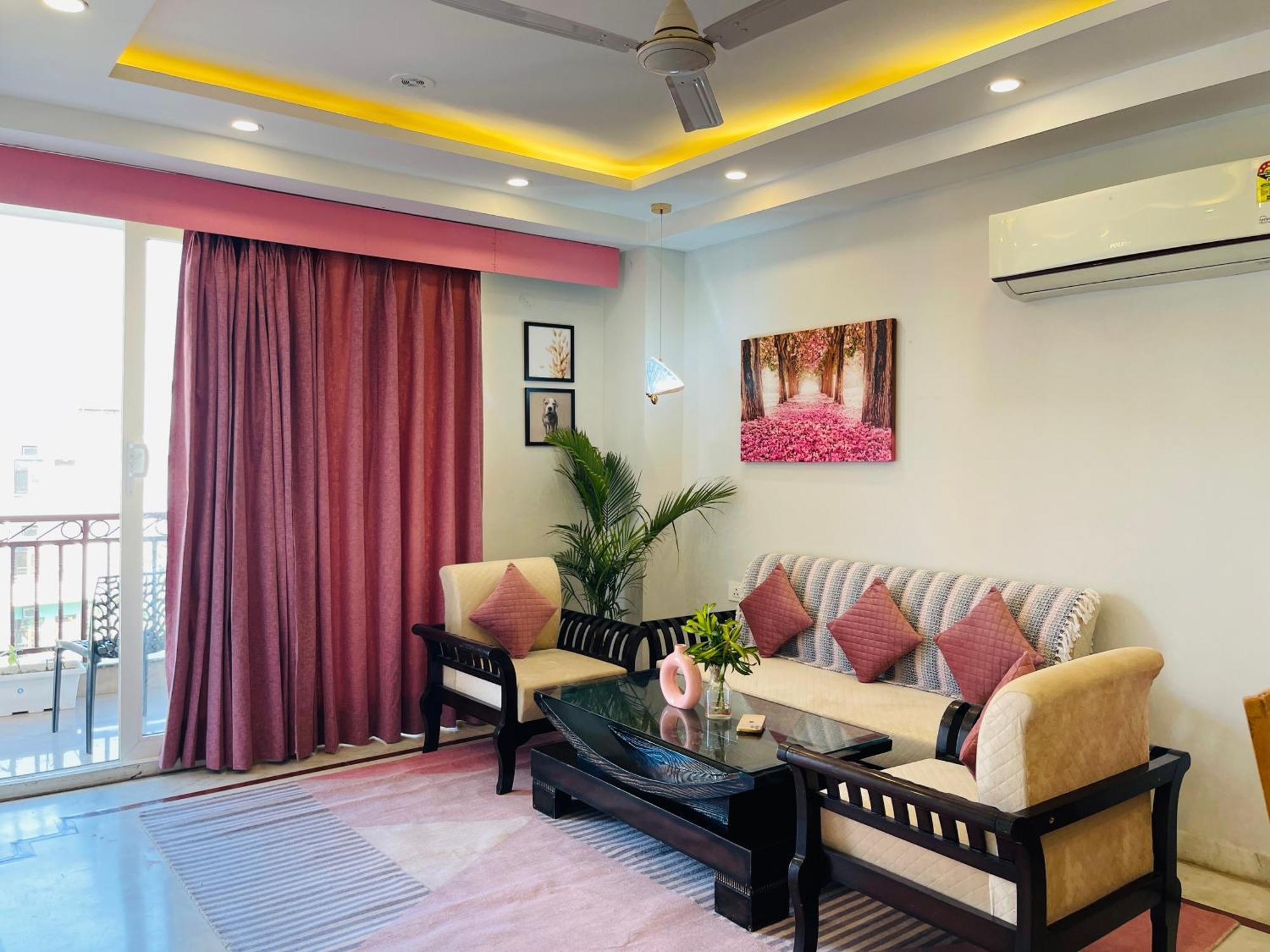 Bedchambers Medicity Serviced Apartments In Gurgaon Buitenkant foto